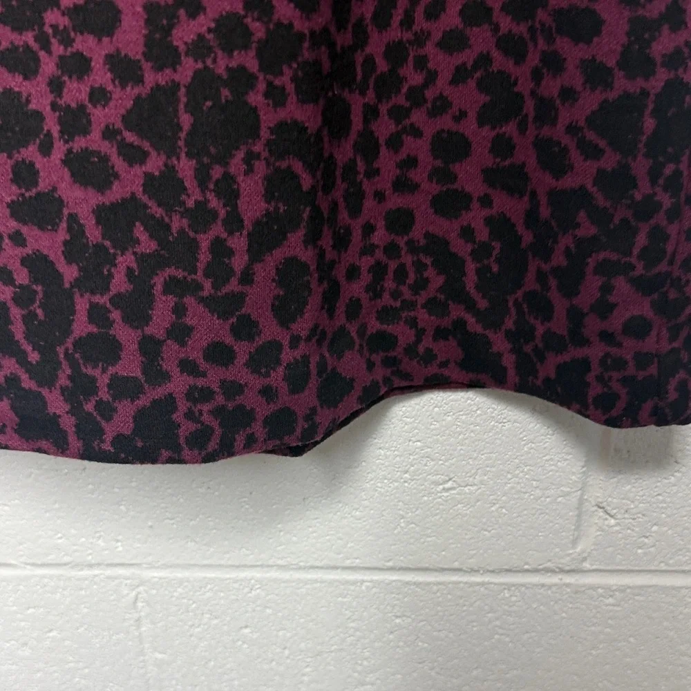 Talbots Black and Purple Animal Print Skirt 20WP